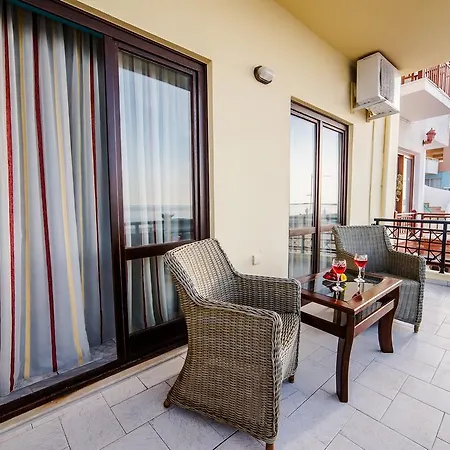 Apartament On The Beach In Retimno
